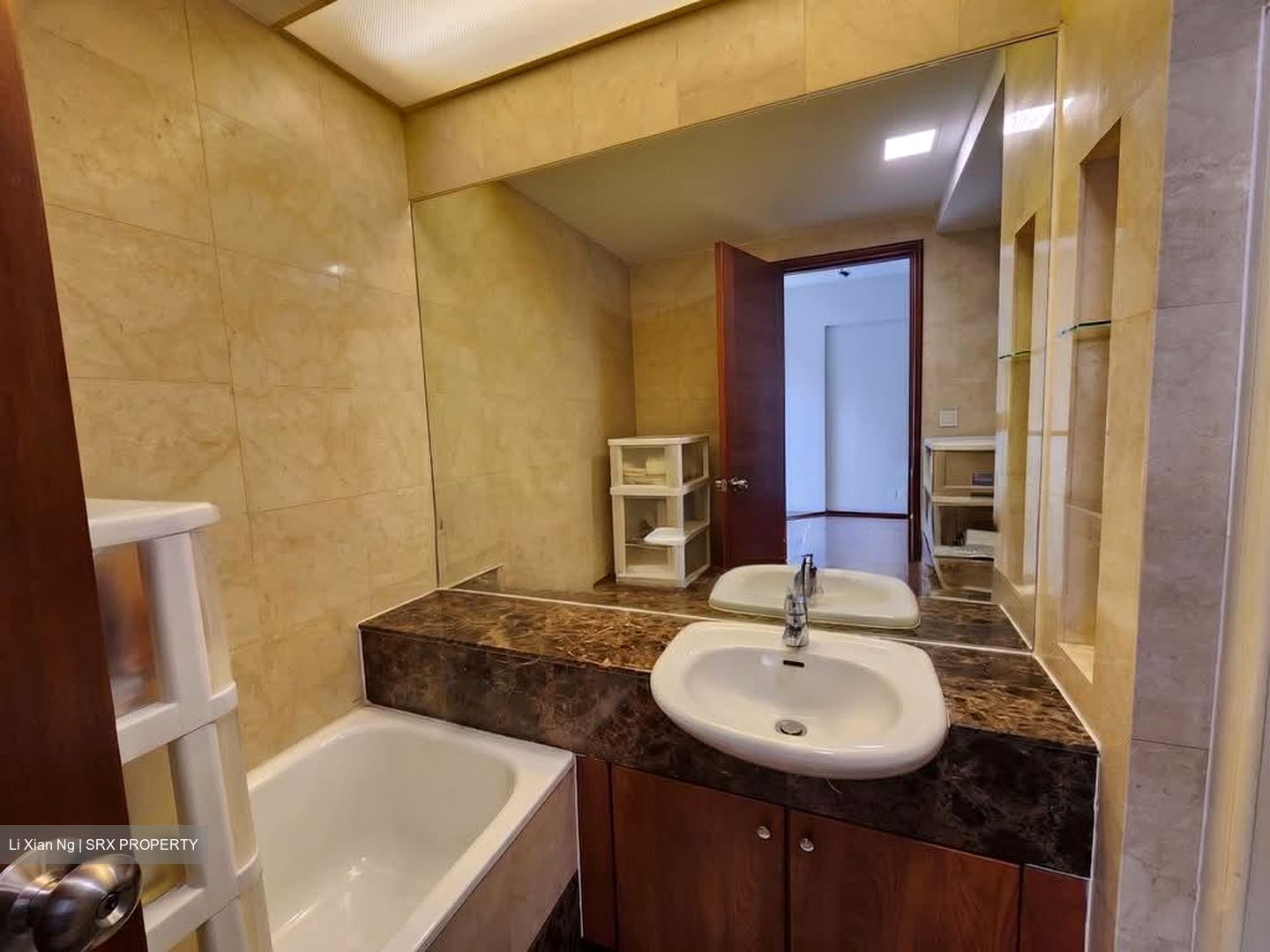 The Clearwater (D16), Condominium #572218011